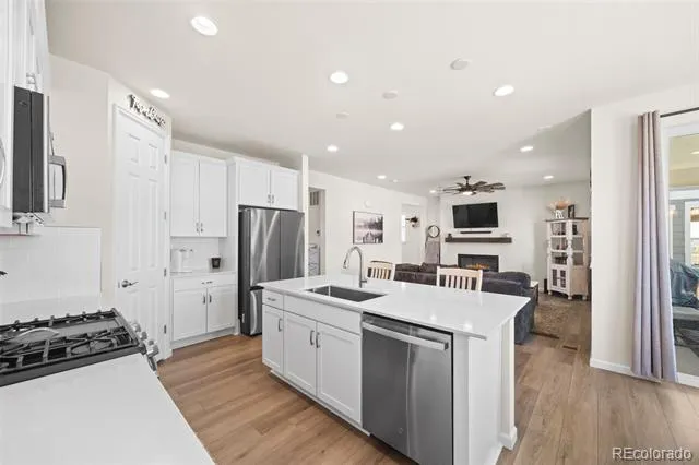 9239 Uravan Court Commerce City, CO 80022