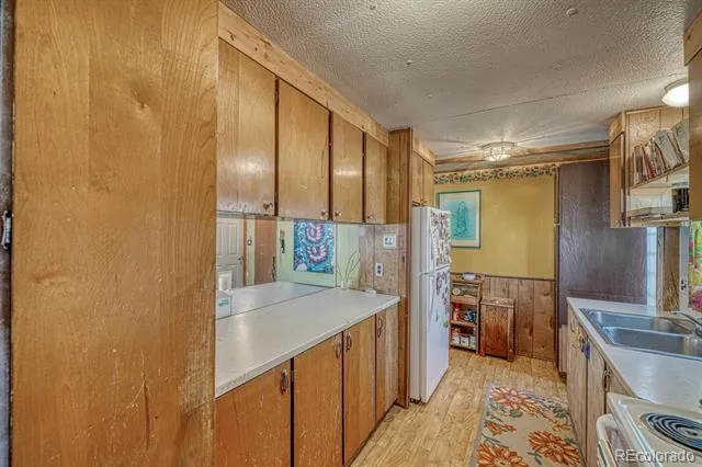 6820 County Road 104 Salida, CO 81201