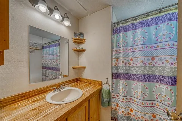6820 County Road 104 Salida, CO 81201