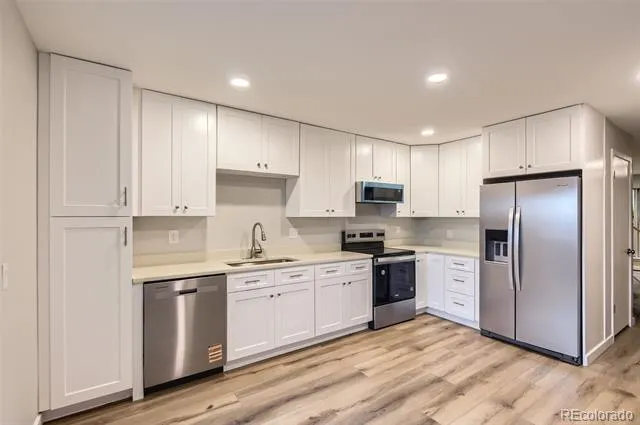 1811 S Quebec Way #31 Denver, CO 80231