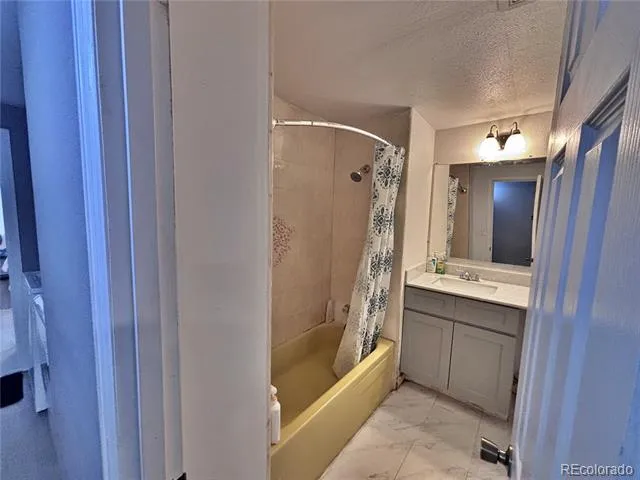 5250 W 53rd Ave Arvada, CO 80002