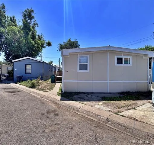 5250 W 53rd Ave Arvada, CO 80002