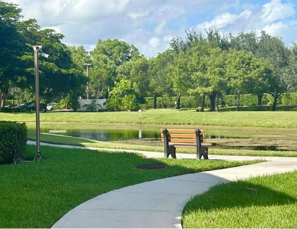 400 CRESTWOOD COURT #417 Royal Palm Beach, FL 33411