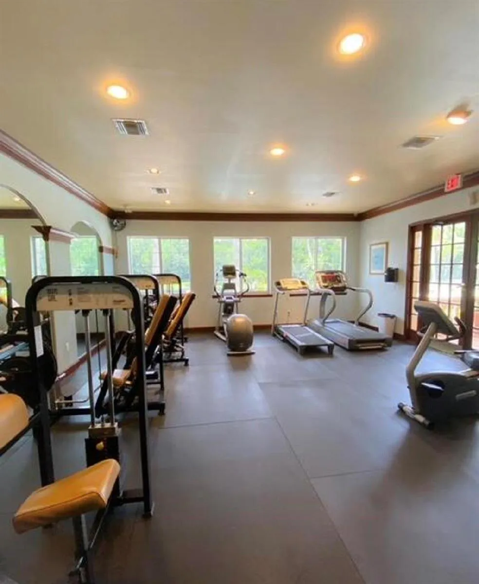 400 CRESTWOOD COURT #417 Royal Palm Beach, FL 33411