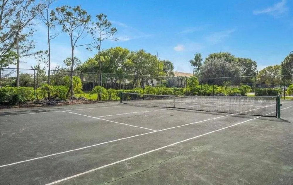 400 CRESTWOOD COURT #417 Royal Palm Beach, FL 33411