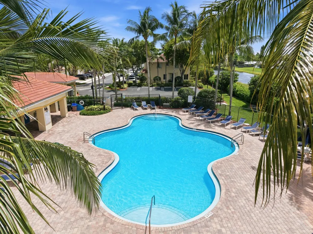 3078 EVERGREEN CIRCLE #3078 Boynton Beach, FL 33426