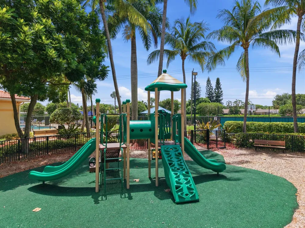 3078 EVERGREEN CIRCLE #3078 Boynton Beach, FL 33426