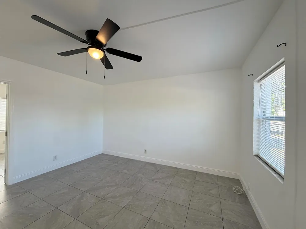 1010 Grant Street West Palm Beach, FL 33407