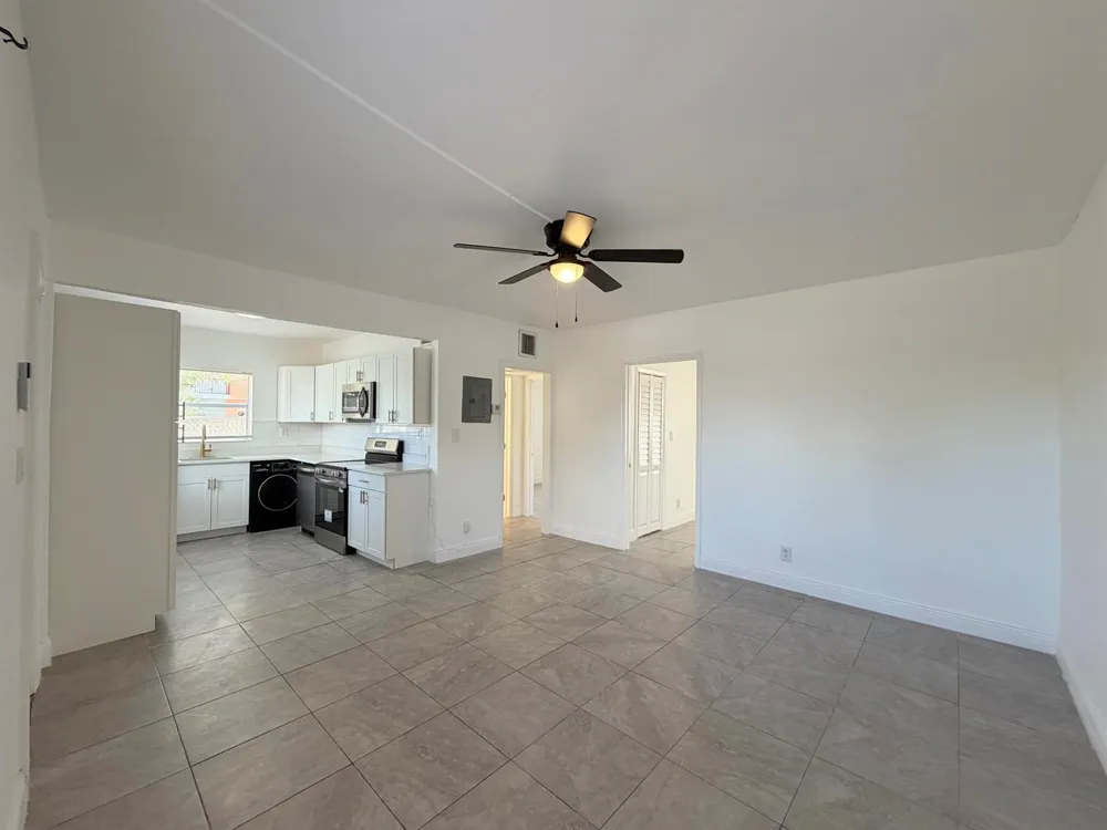 1010 Grant Street West Palm Beach, FL 33407