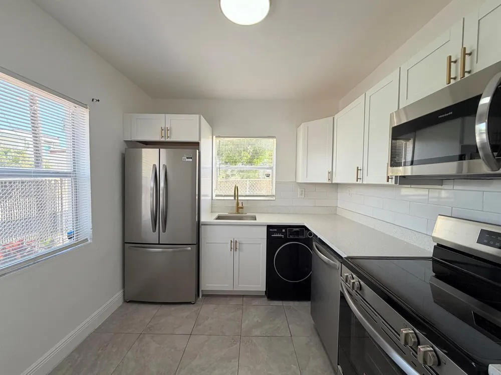 1010 Grant Street West Palm Beach, FL 33407