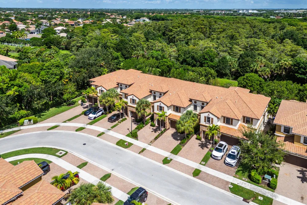 10306 WELLINGTON PARC DRIVE Wellington, FL 33449