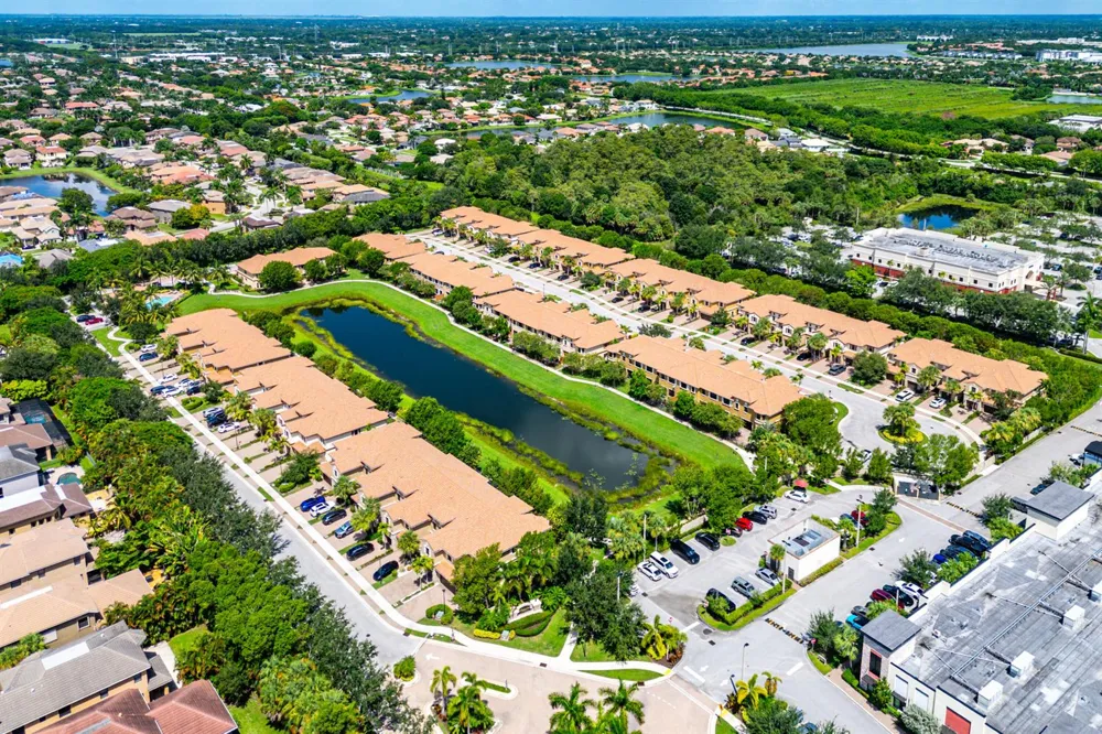 10306 WELLINGTON PARC DRIVE Wellington, FL 33449