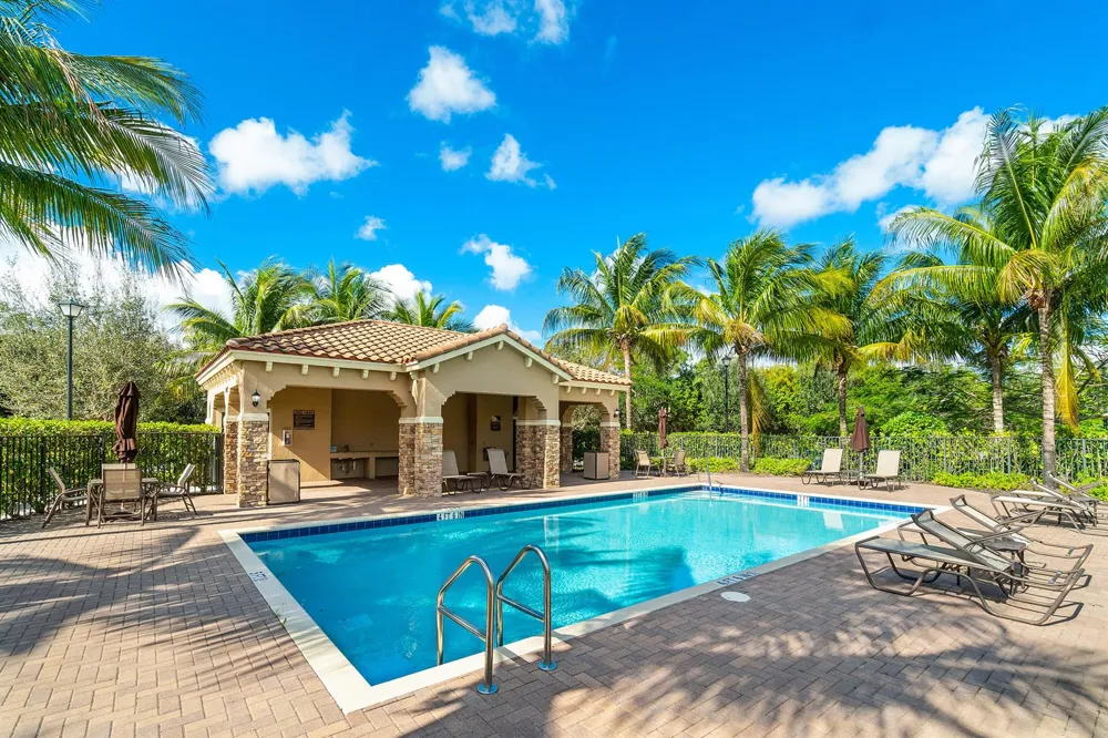 10306 WELLINGTON PARC DRIVE Wellington, FL 33449