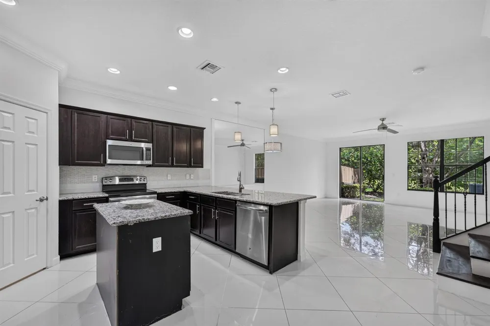 10306 WELLINGTON PARC DRIVE Wellington, FL 33449