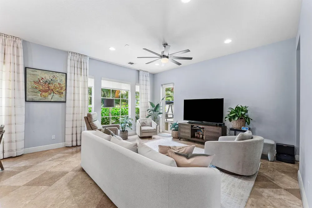 115 VIA POINCIANA LANE Boca Raton, FL 33487