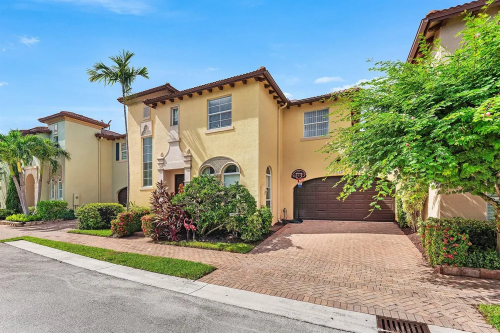 115 VIA POINCIANA LANE Boca Raton, FL 33487
