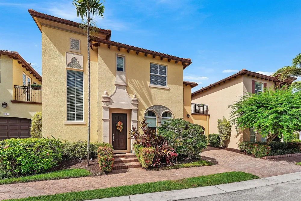 115 VIA POINCIANA LANE Boca Raton, FL 33487