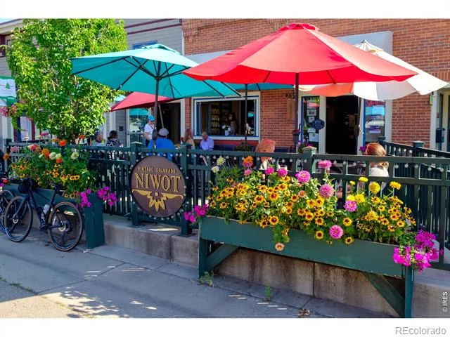 8060 Niwot Road #7 E Niwot, CO 80503