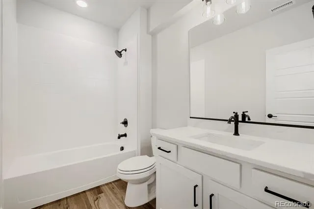 8688 Long Beach Terrace Colorado Springs, CO 80908