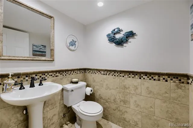 7976 E Phillips Circle Centennial, CO 80112