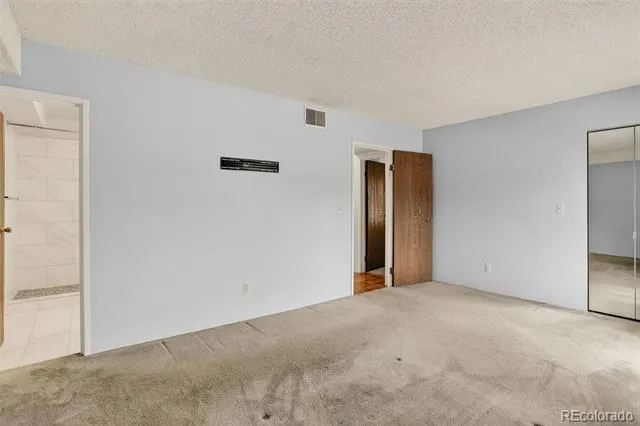3322 S Ammons Street #101 Lakewood, CO 80227