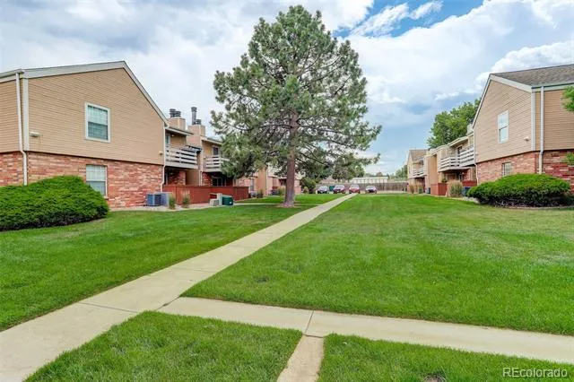 3322 S Ammons Street #101 Lakewood, CO 80227