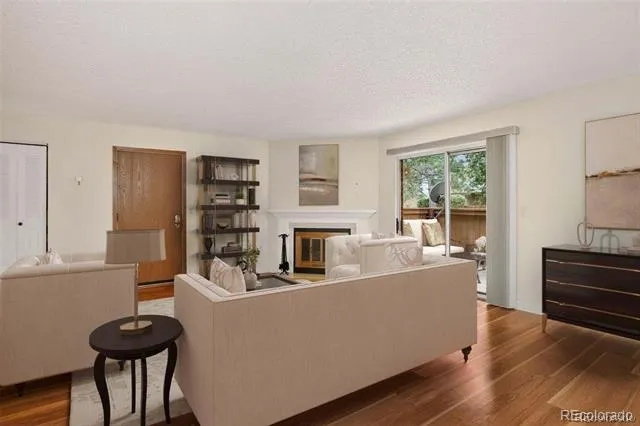 3322 S Ammons Street #101 Lakewood, CO 80227