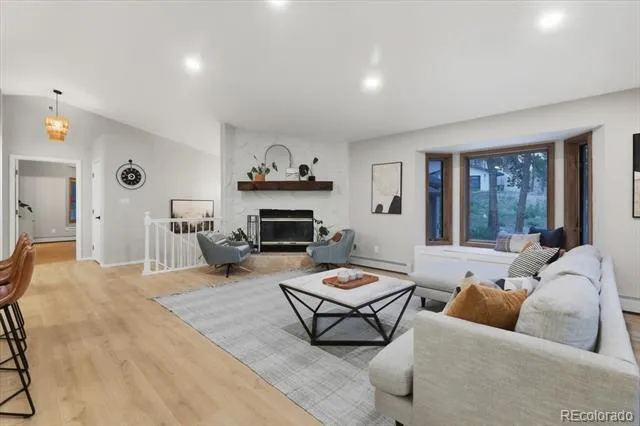 240 Scrub Oak Way Monument, CO 80132