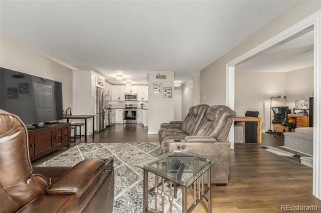 625 S Alton Way #10B Denver, CO 80247
