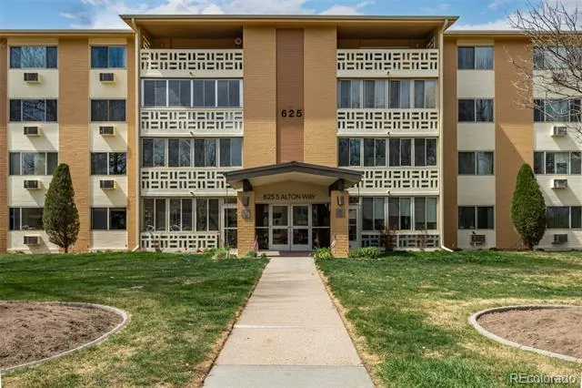 625 S Alton Way #10B Denver, CO 80247