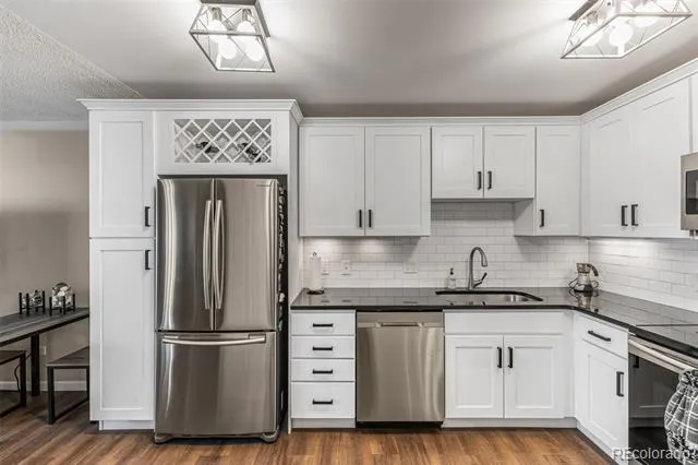 625 S Alton Way #10B Denver, CO 80247