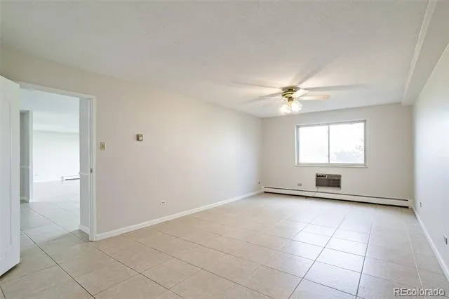 690 S Alton Way #6A Denver, CO 80247