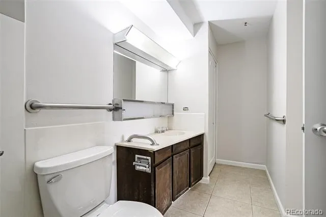 690 S Alton Way #6A Denver, CO 80247