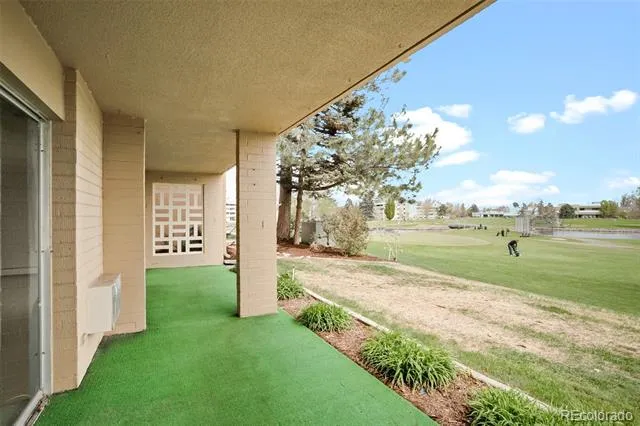 690 S Alton Way #6A Denver, CO 80247