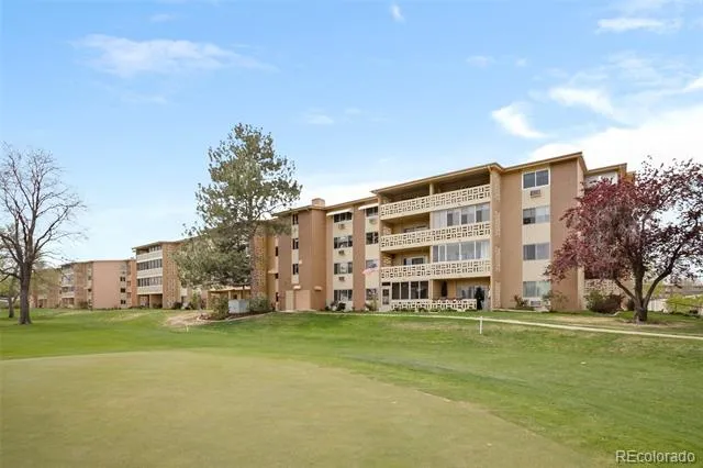 690 S Alton Way #6A Denver, CO 80247