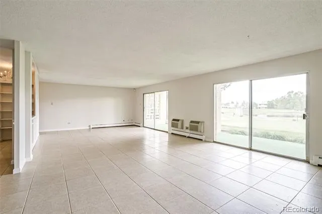 690 S Alton Way #6A Denver, CO 80247
