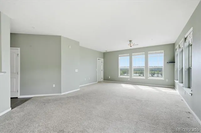 13456 Via Varra #139 Broomfield, CO 80020