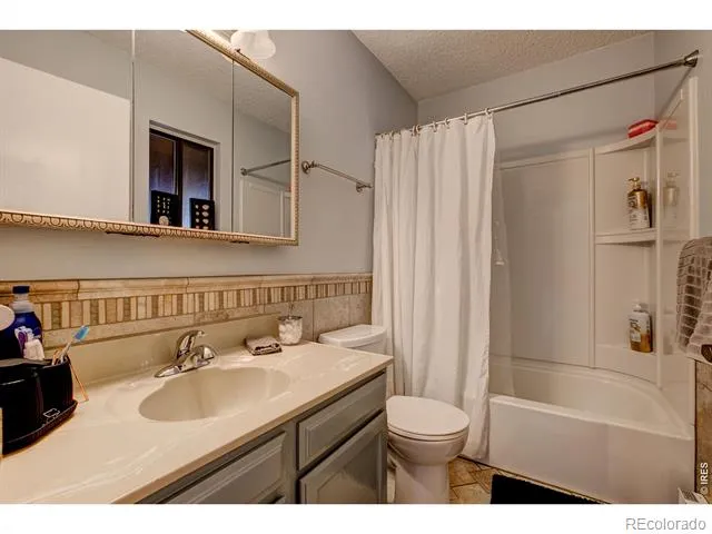 1050 S Saint Vrain Avenue #1 Estes Park, CO 80517