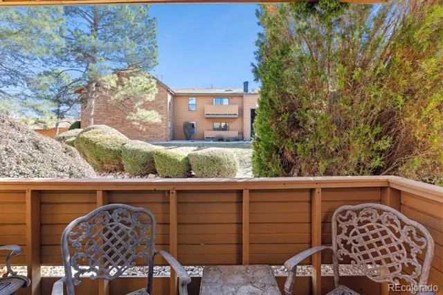 3335 S Ammons Street #103 Lakewood, CO 80227