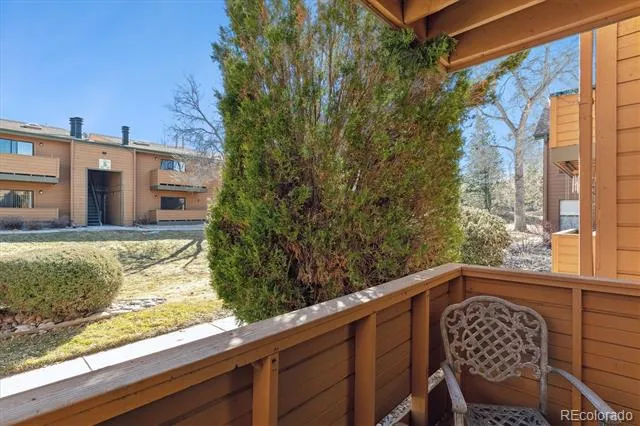 3335 S Ammons Street #103 Lakewood, CO 80227
