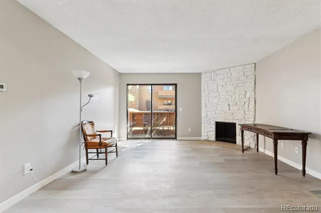 3335 S Ammons Street #103 Lakewood, CO 80227