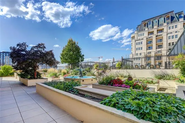 925 Lincoln Street #4E Denver, CO 80203