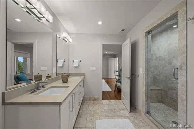 6956 E Archer Place Denver, CO 80230