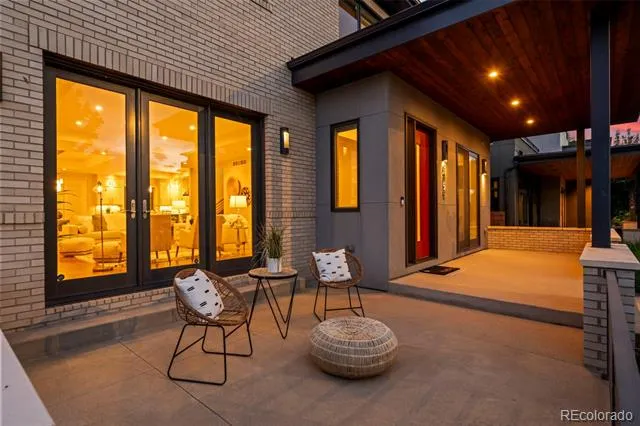 6956 E Archer Place Denver, CO 80230