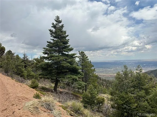 275 Upper Vista Road Manitou Springs, CO 80829