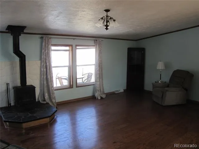 560 Concho Trail Hartsel, CO 80449