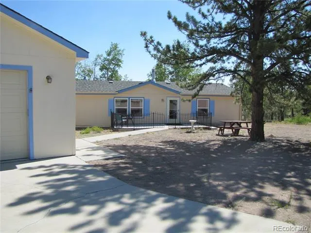 560 Concho Trail Hartsel, CO 80449