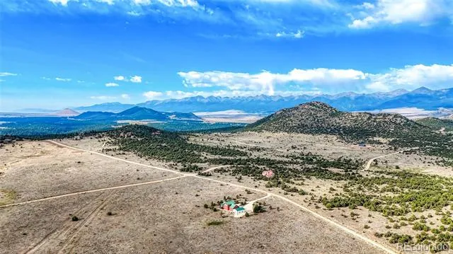 705 Riggs Road Westcliffe, CO 81252