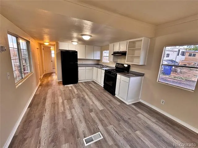 220 Mount View Lane Colorado Springs, CO 80907