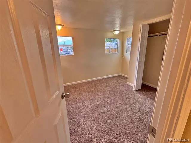 220 Mount View Lane Colorado Springs, CO 80907
